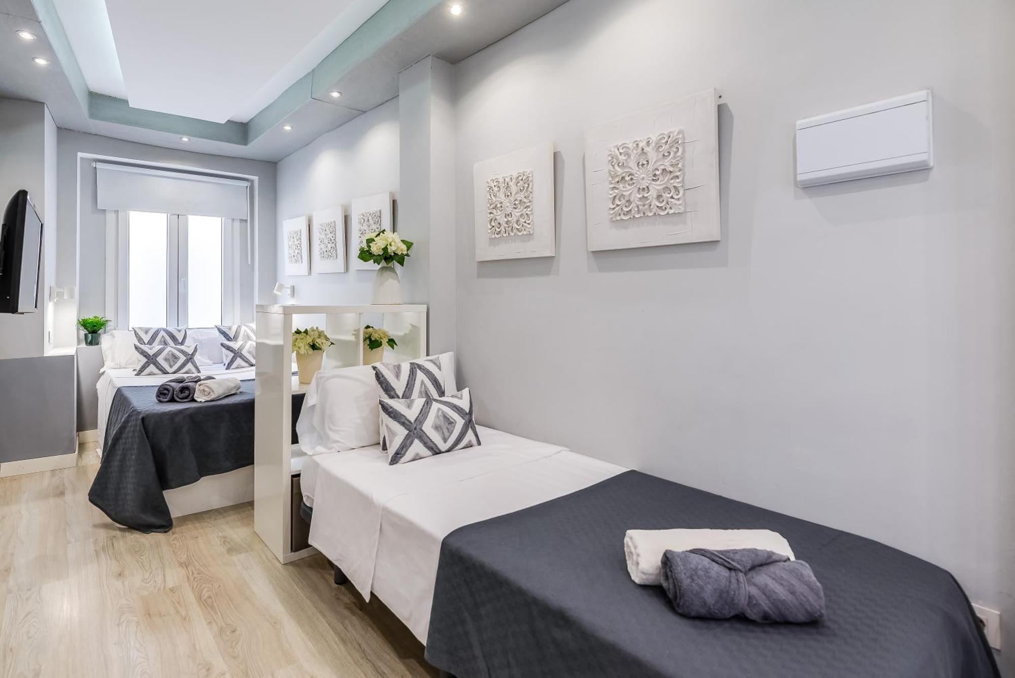 Xpce Merced Square - Picasso Malaga Bagian luar foto