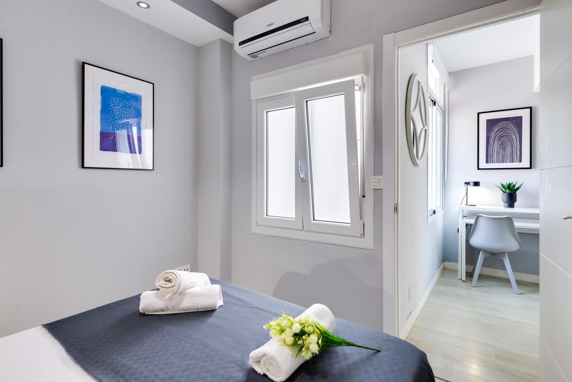 Xpce Merced Square - Picasso Malaga Bagian luar foto